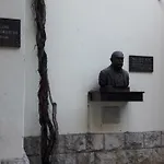 Valenti فندق مبيت وإفطار