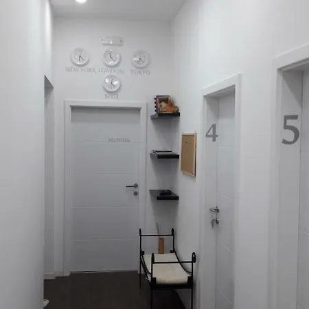 Valenti Bed & Breakfast 4*